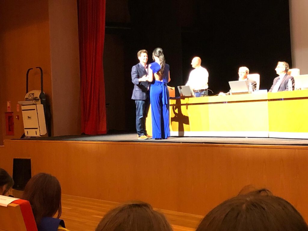 Nacho participates in the chemistry graduation ceremony 2019 granting the students Mirco Javier Raso, Paula García Moreno, Ana Contreras Salinas and Lorena Escot Navarro