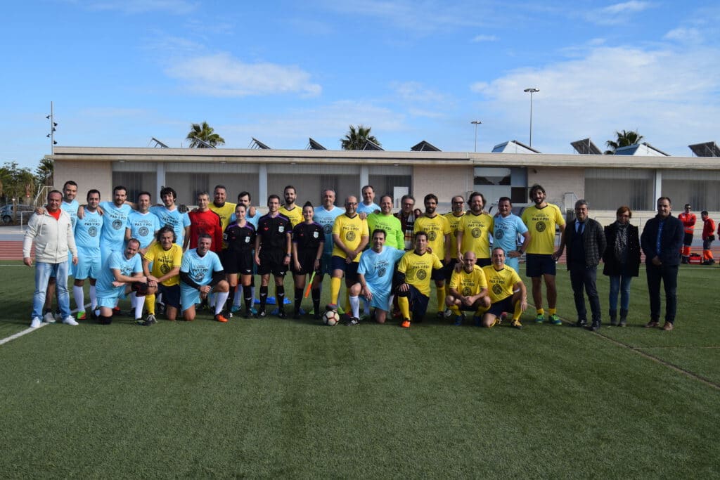 Nacho plays the PAS (administrative staff) vs PDI (lecturers and researchers) Christmas soccer match 2018 !
