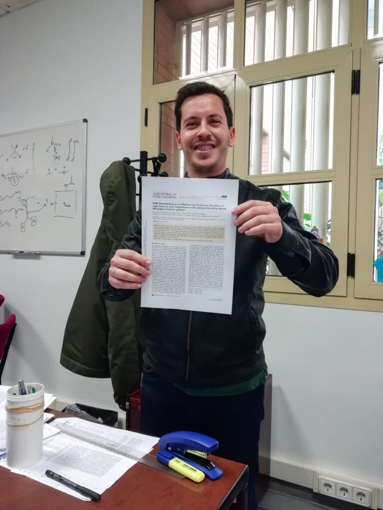 Luisma publishes once again in The Journal of Agricultural and Food Chemistry !! Congratulations Luisma !!