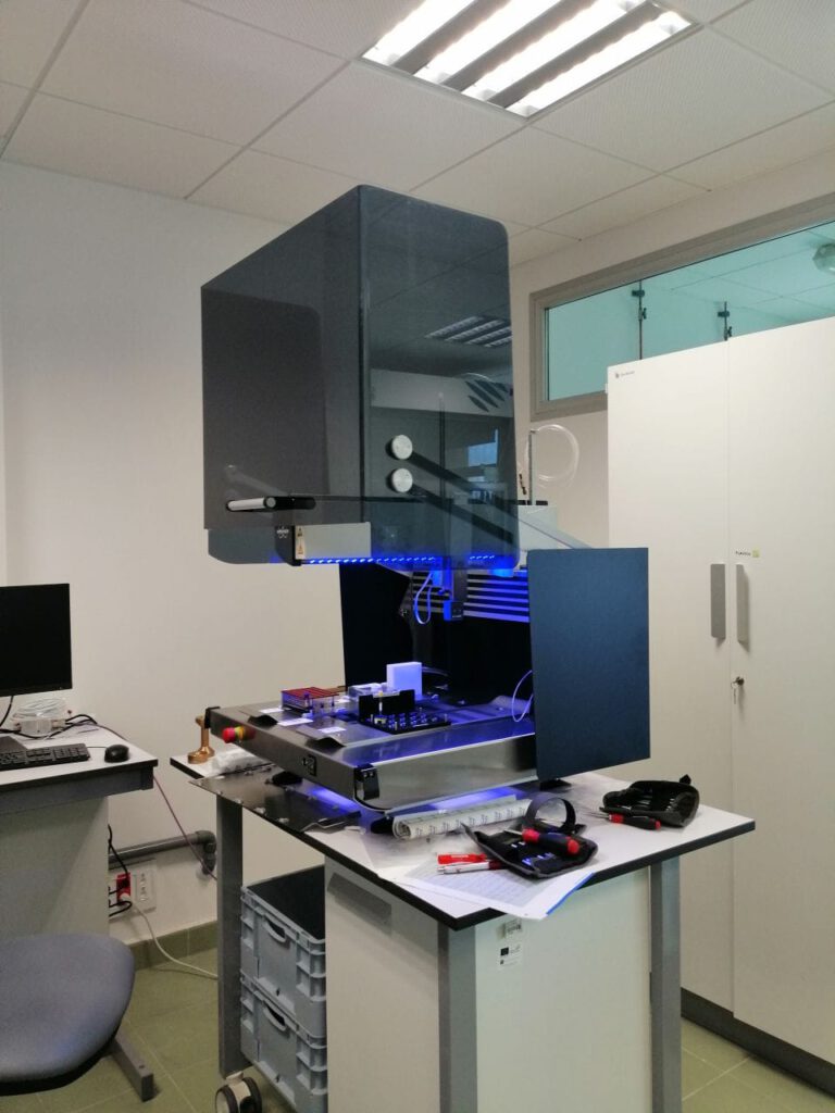 The New «SamplePro» Tube Sample Preparation Robot has been just installed in our lab !